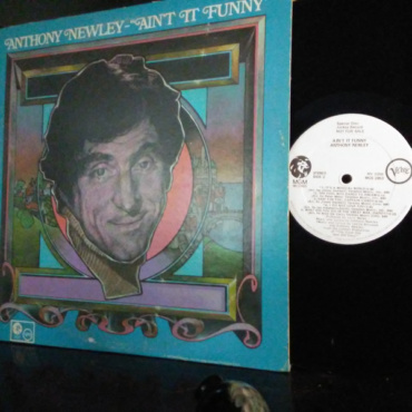 Anthony Newley - Ain't It Funny (LP-Used)