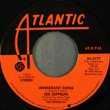 Led Zeppelin - Immigrant Song / Hey, Hey, What Can I Do (7IN-Used)